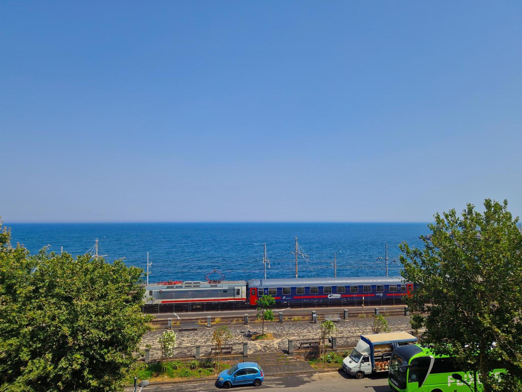 Апартаменты Mare Damuri Con Terrazza Vista Mare Катания Экстерьер фото